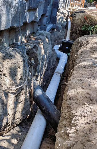 https://plumbereastfremantle.com.au/uploads/2025/06/blocked-drains-220028.jpg