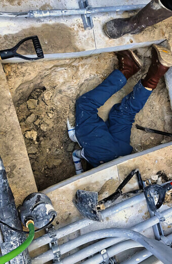 https://plumbereastfremantle.com.au/uploads/2025/06/commercial-plumbing-722681.jpg