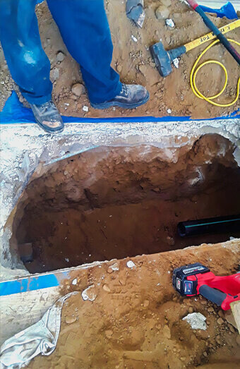 https://plumbereastfremantle.com.au/uploads/2025/06/emergency-plumbing-201178.jpg